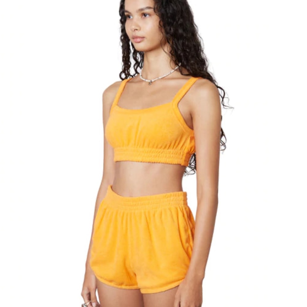Nia Terry Set